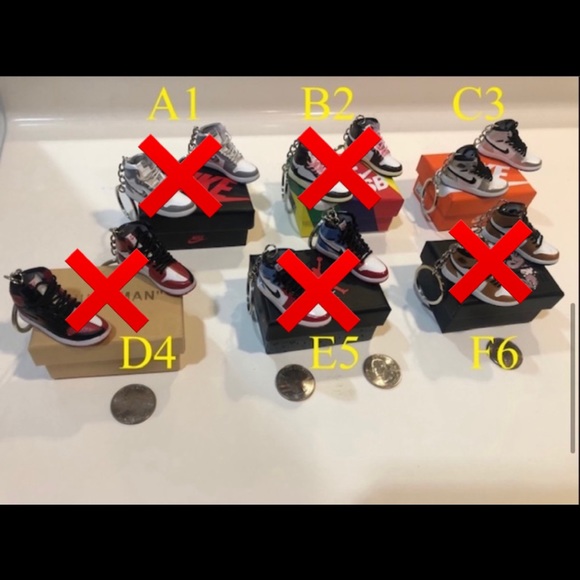 ‼️ONLY 4 LEFT‼️Freddy Krueger x Nike SB Dunk Low Keychains - Picture 10 of 14